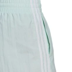 Gewebte Shorts Mit 3 Streifen Lockerer Schnitt Frau Adidas Essentials -MACRON Verkaufsgeschäft adidas hc9151 9 apparel on model detail view 3 white