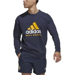 ADIDAS Rundhals-Sweatshirt Real Madrid 2022/23 DNA -MACRON Verkaufsgeschäft adidas hd1329 4 apparel on model front view white