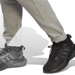 Jogginganzug Für Frauen Adidas Lounge -MACRON Verkaufsgeschäft adidas hz4371 9 apparel on model detail view 3 white