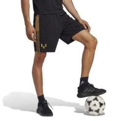 Short Adidas Messi X -MACRON Verkaufsgeschäft adidas ia1037 5 apparel on model walking view white