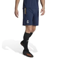 ADIDAS Trainingsshorts Real Madrid 2023/24 8 ADIDAS Trainingsshorts Real Madrid 2023/24 -MACRON Verkaufsgeschäft adidas ib0870 3 apparel on model standard view white