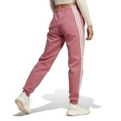 Jogginganzug Für Frauen Adidas 3-Stripes Future Icons -MACRON Verkaufsgeschäft adidas ib8532 4 apparel on model back view white