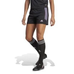 Shorts Für Frauen Adidas Tiro 23 Club 18 Shorts Für Frauen Adidas Tiro 23 Club -MACRON Verkaufsgeschäft adidas ic1596 3 apparel on model standard view white