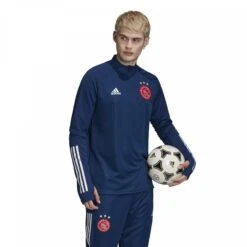 ADIDAS Schweißtraining Ajax Amsterdam 2020/21 -MACRON Verkaufsgeschäft fs7193 app on model walking white