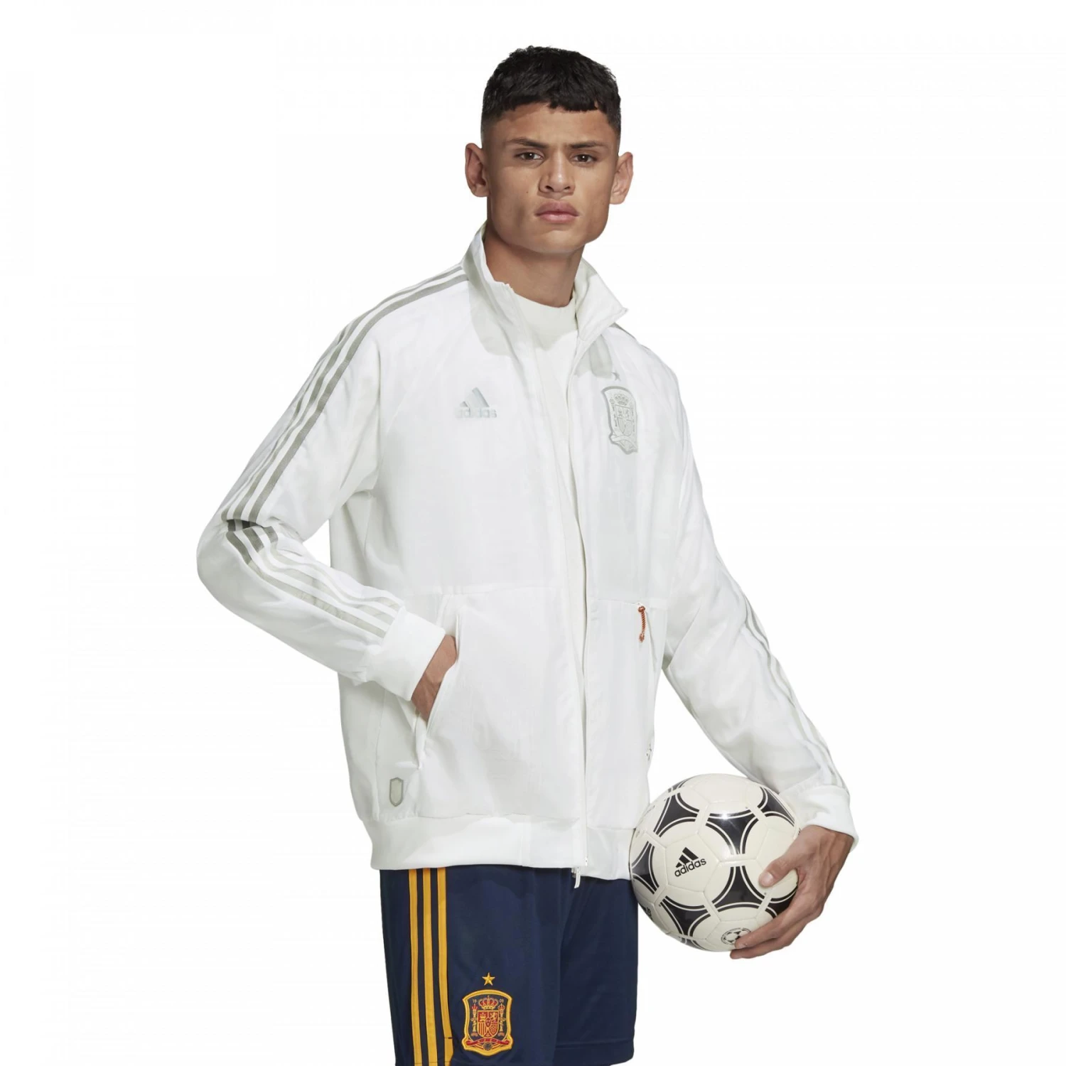 ADIDAS Prematch-Jacke Espagne Uniforia 2020 12 ADIDAS Prematch-Jacke Espagne Uniforia 2020 – Bild 12