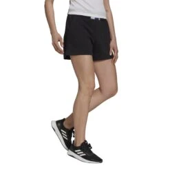 Damen-Shorts Adidas You For You Soft Knit -MACRON Verkaufsgeschäft gs3858 app on model walking white