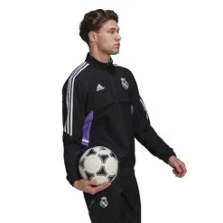 ADIDAS Trainingsjacke Real Madrid 2022/23 -MACRON Verkaufsgeschäft ha2594 6 apparel on model walking view white