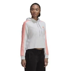 Kapuzen-Sweatshirt, Damen Adidas Essentials -MACRON Verkaufsgeschäft hc9132 6 apparel on model walking view white