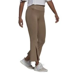 Jogginganzug Für Frauen Adidas Originals Hyperglam Flared -MACRON Verkaufsgeschäft hm3191 app on model walking white