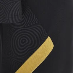 MACRON Trainingstrikot Vitoria Guimaraes 2022/23 9 MACRON Trainingstrikot Vitoria Guimaraes 2022/23 -MACRON Verkaufsgeschäft macron 58558051 noir dore 5