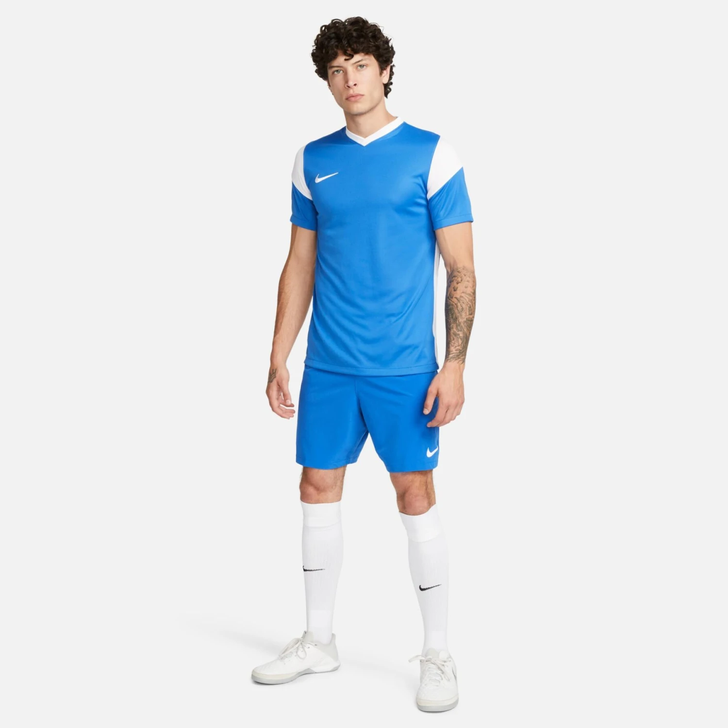 Kurz Nike Dynamic Fit Venom III 10 Kurz Nike Dynamic Fit Venom III – Bild 10