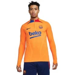 Nike Sweatshirt FC Barcelone Strike Elite 2021/22 16 Nike Sweatshirt FC Barcelone Strike Elite 2021/22 -MACRON Verkaufsgeschäft nike dh7484 837 phsfm001 new