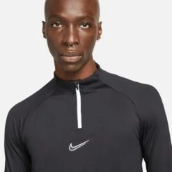 Sweatshirt Nike Dri-Fit Strike 10 Sweatshirt Nike Dri-Fit Strike -MACRON Verkaufsgeschäft nike dh8732 010 phsym001 new