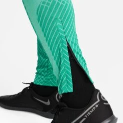 Jogging Nike Dri-FIT Strike KPZ -MACRON Verkaufsgeschäft nike dh8838 015 phsym003 new