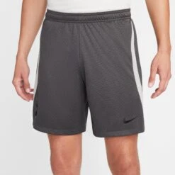 Nike Trainingsshorts Tottenham 2022/23 8 Nike Trainingsshorts Tottenham 2022/23 -MACRON Verkaufsgeschäft nike dn2809 254 phsym001 new