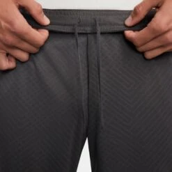 Nike Trainingsshorts Tottenham 2022/23 13 Nike Trainingsshorts Tottenham 2022/23 -MACRON Verkaufsgeschäft nike dn2809 254 phsym005 new