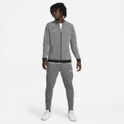 Trainingsjacke Nike Dri-FIT Academy TRK FP HT 11 Trainingsjacke Nike Dri-FIT Academy TRK FP HT -MACRON Verkaufsgeschäft nike dq5059 010 f prem