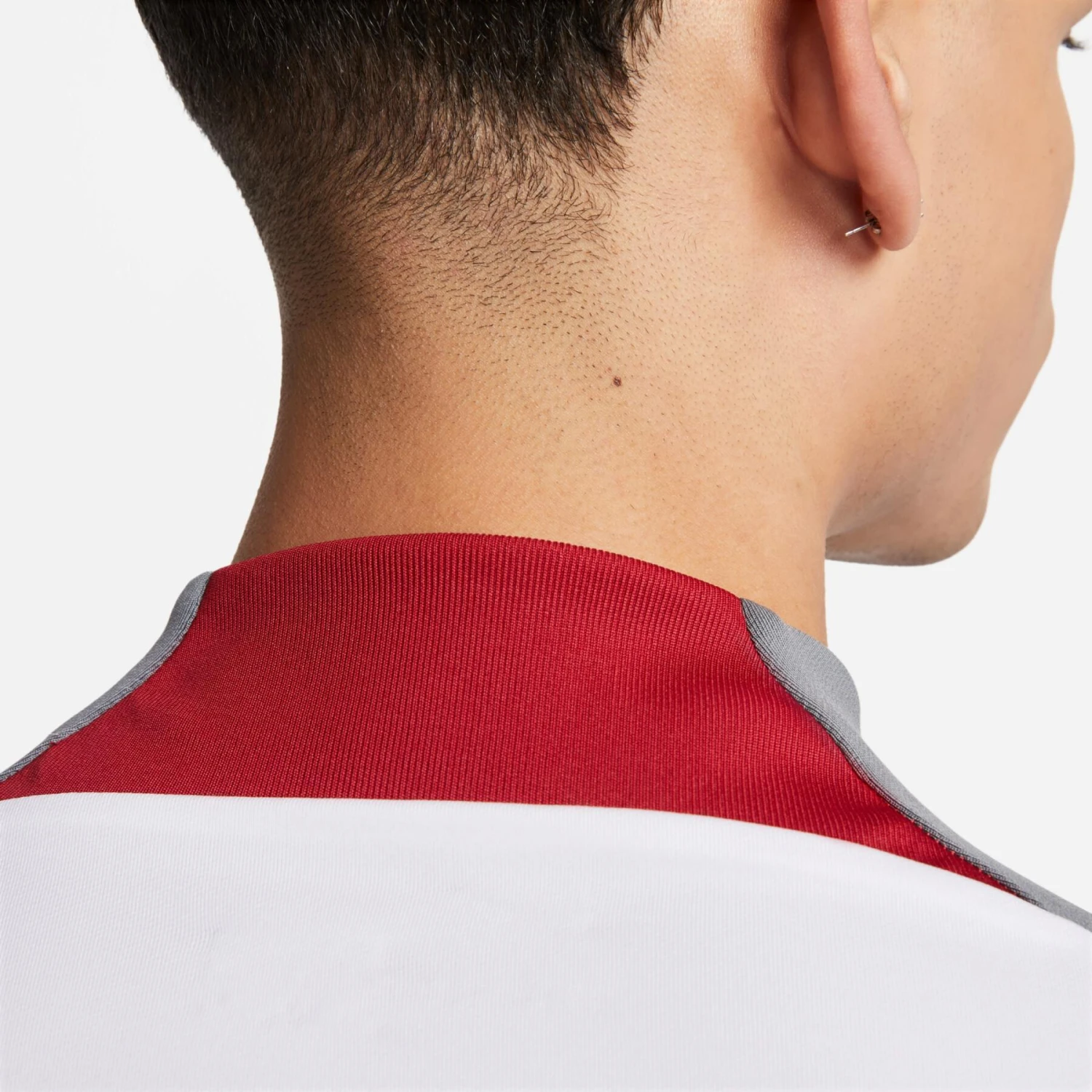 Nike Trainingsoberteil Liverpool Strike 2022/23 5 Nike Trainingsoberteil Liverpool Strike 2022/23 – Bild 5