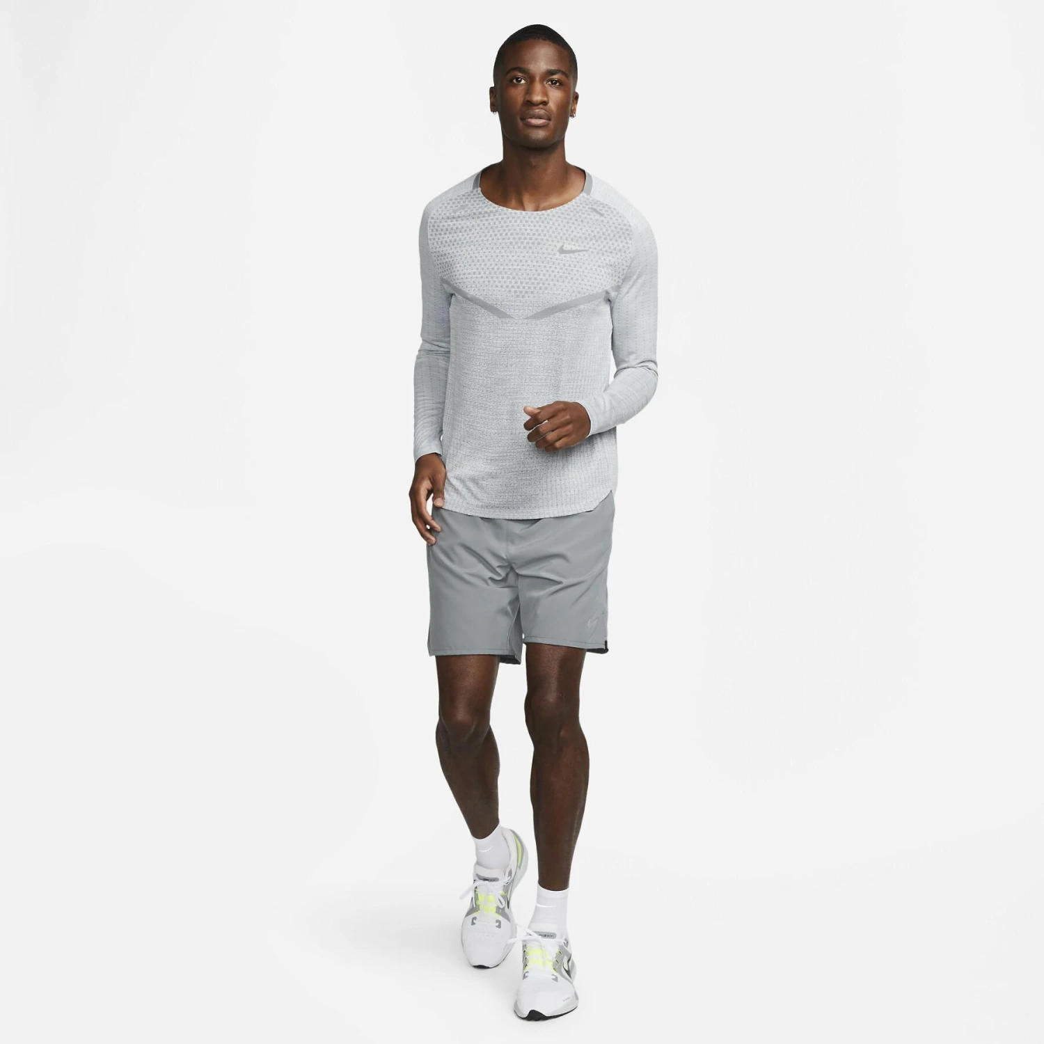 2-in-1-Shorts Nike Dri-Fit Challenger 7 ". 7 2-in-1-Shorts Nike Dri-Fit Challenger 7 ". – Bild 7